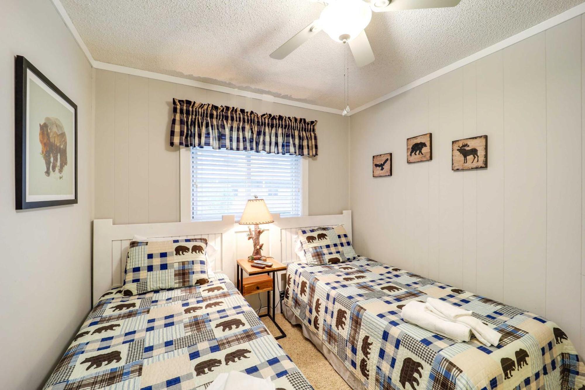 Beech Mountain Condo Near Hiking, Golf And Skiing! ภายนอก รูปภาพ