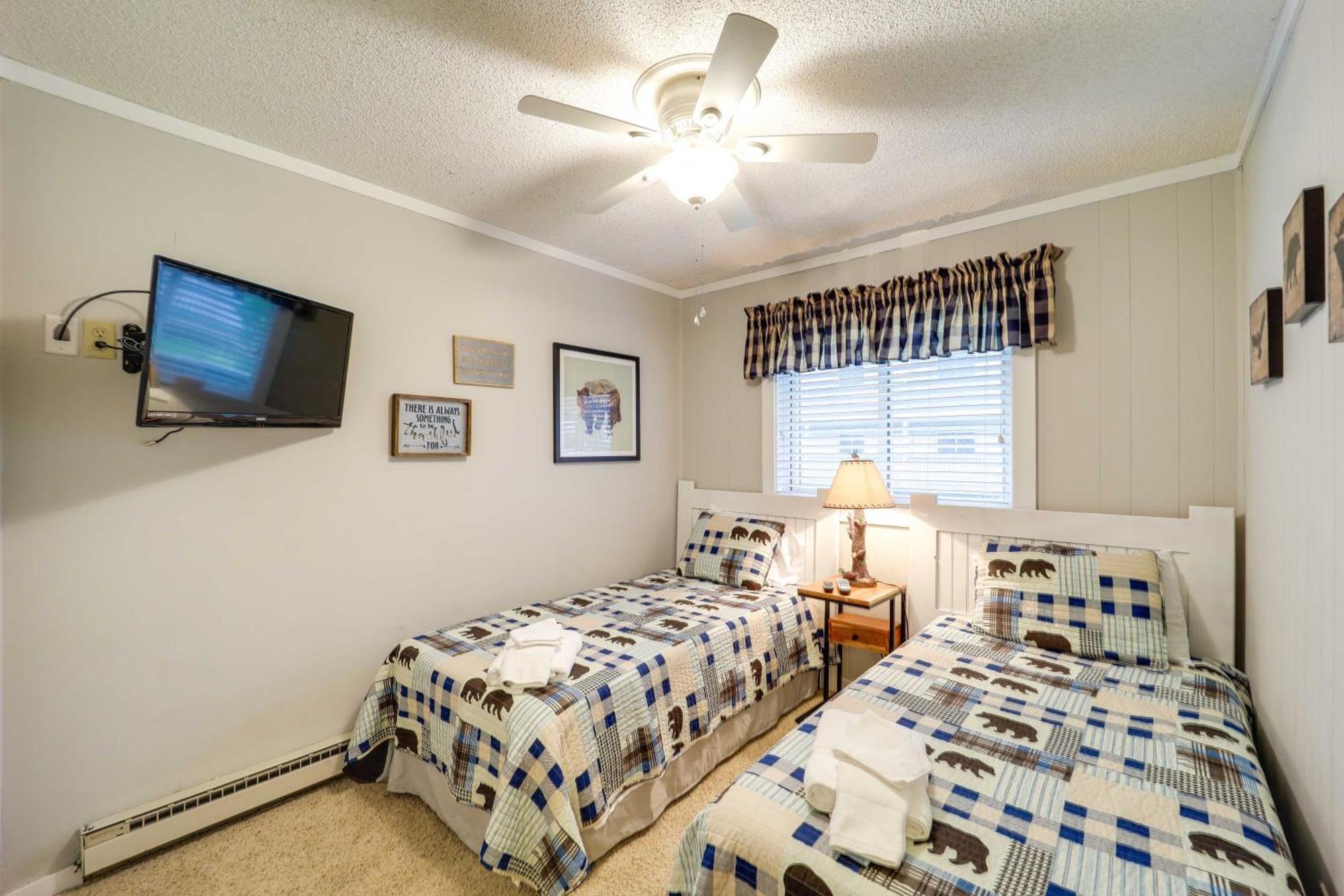Beech Mountain Condo Near Hiking, Golf And Skiing! ภายนอก รูปภาพ